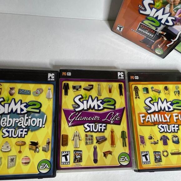 Lot of 6 Sims PC Games CD W/ MANUALS (1C-PCS23) - Picture 4 of 9